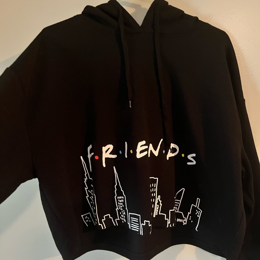 Friends black crop hoodie - Picture 2 of 6